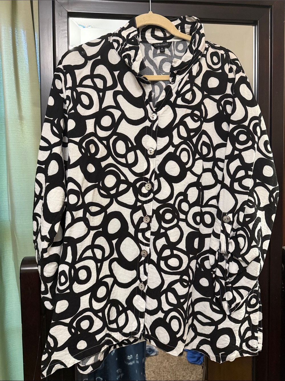 John Mark Black & White Circle-Print Button Front Tunic